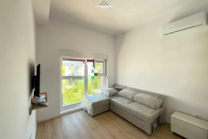 Tirane, jepet me qera apartament 1+1 , 50 m² 380 € (Rruga Pasho Hysa)