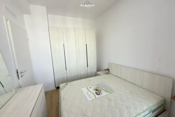 Tirane, jepet me qera apartament 1+1 , 50 m² 380 € (Rruga Pasho Hysa)