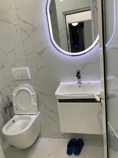 Tirane, jepet me qera garsonier 1+1 Kati 2, 30 m² 370 € 