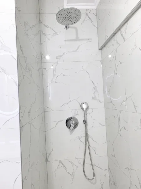 Tirane, jepet me qera garsonier 1+1 Kati 2, 30 m² 370 € 