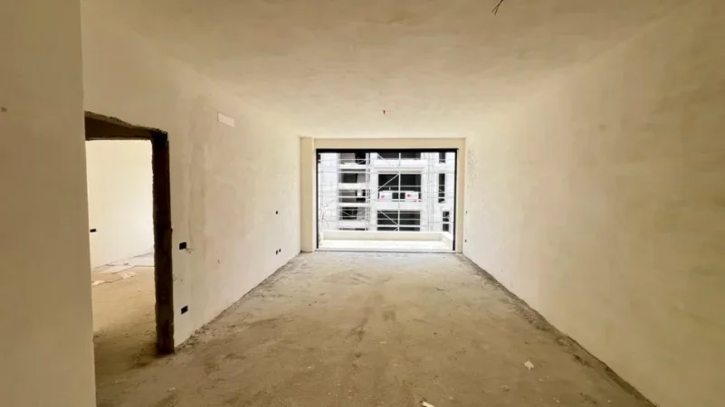 SHITET: 1+1📍Kopshti Zologjik (Kompleksi Mateo 2) - 160,000€ - Sp.82m² - Orientim Plot Diell: Jug🌞 ||  Prane Liqenit Artificial - Zone Elitare✨️