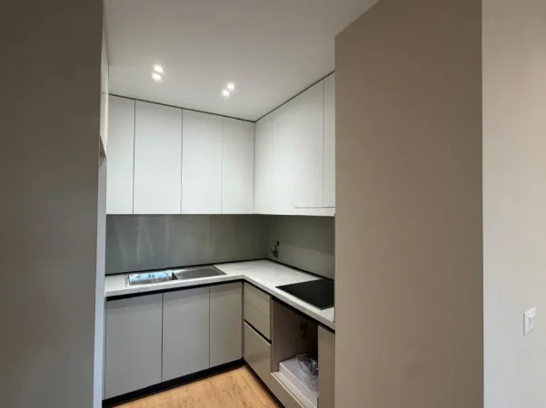 Tirane, shitet apartament 2+1 , 80 m² 190.000 € (Stacionit Trenit)