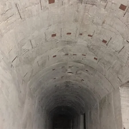 Tirane, jepet me qera ambjent biznesi Kati 0, 6.000 m² 750.000 € (Shitet Tunel Unik Ne Tirane Investim Me Potencial Te Larte)