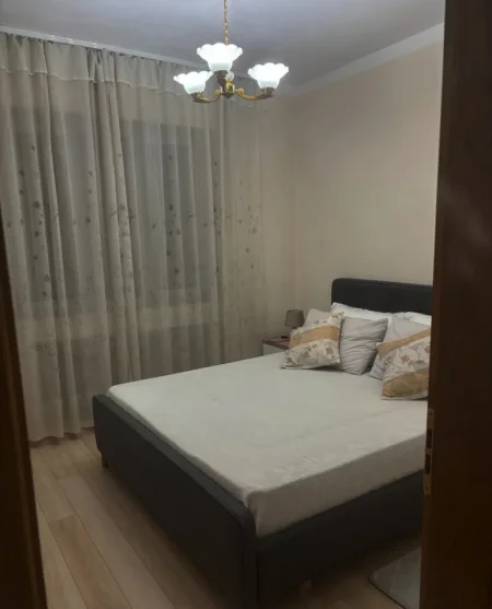 Tirane, jepet me qera apartament 3+1 Kati 3, 100 m² 800 € (Zgjidh Zgjidh 3 1 Rruga Myslym Shyri)