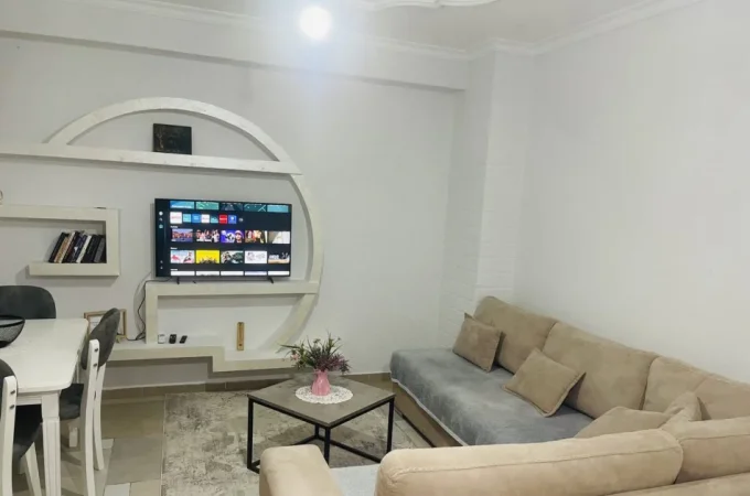 Tirane, jepet me qera apartament 2+1 Kati 7, 80 m² 600 € (Astir)