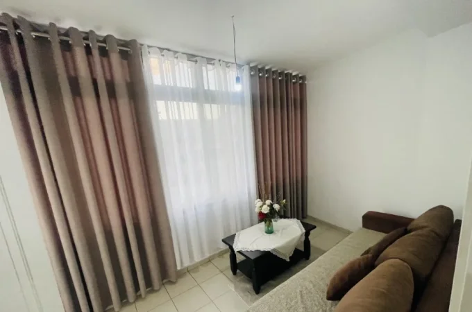 Tirane, jepet me qera apartament 2+1 Kati 7, 80 m² 600 € (Astir)