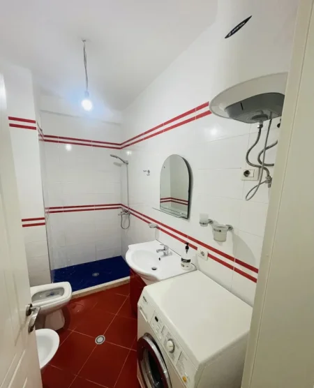Tirane, jepet me qera apartament 2+1 Kati 7, 80 m² 600 € (Astir)