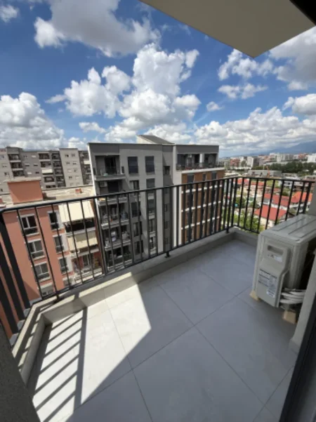 Tirane, jepet me qera apartament 2+1 Kati 8, 130 m² 600 € (Kompleksi Jolla Astir)