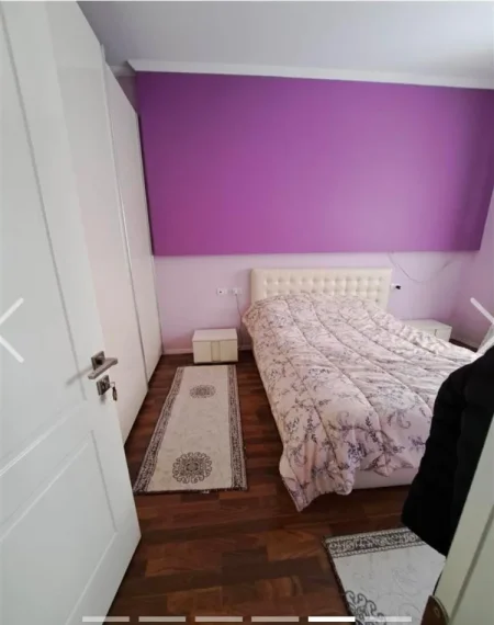 Tirane, jepet me qera apartament 2+1 Kati 1, 80 m² 450 € (Rrethi i Shkozes)