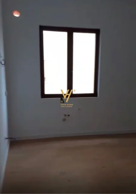 Fier, shitet apartament 2+1+Ballkon Kati 4, 114 m² 118.500 € (FIER)