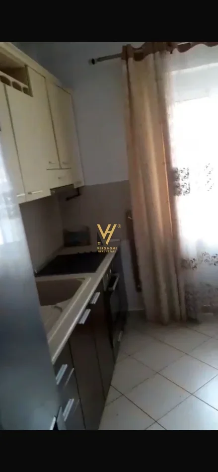 Fier, shitet apartament 2+1+Ballkon Kati 1, 65 m² 72.000 € (FIER)