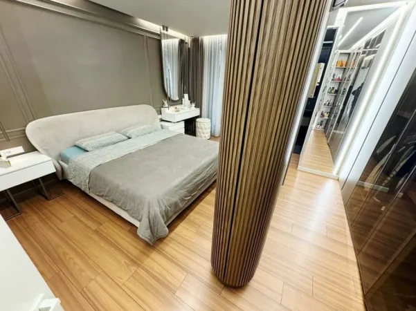 Tirane, shitet apartament 2+1 Kati 2, 131 m² 386.500 € (Rruga e Kavajes)