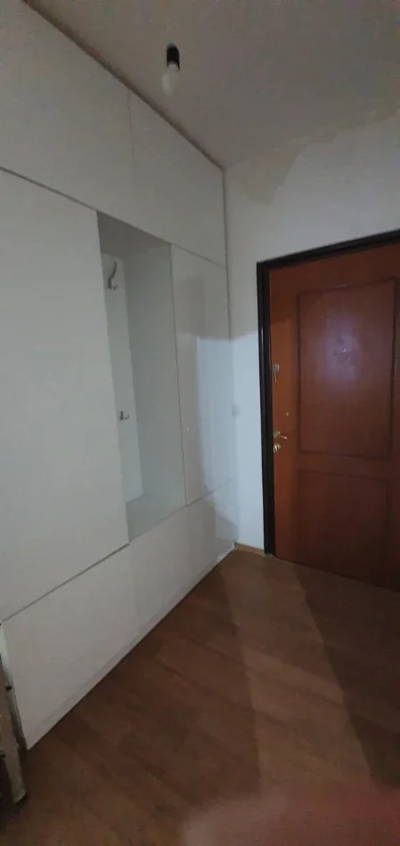 Tirane, jepet me qera apartament 1+1 Kati 4, 60 m² 350 € (Astir , vila L)