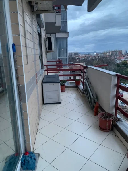 Tirane, jepet me qera apartament 2+1 Kati 5, 90 m² 450 € (Astir)