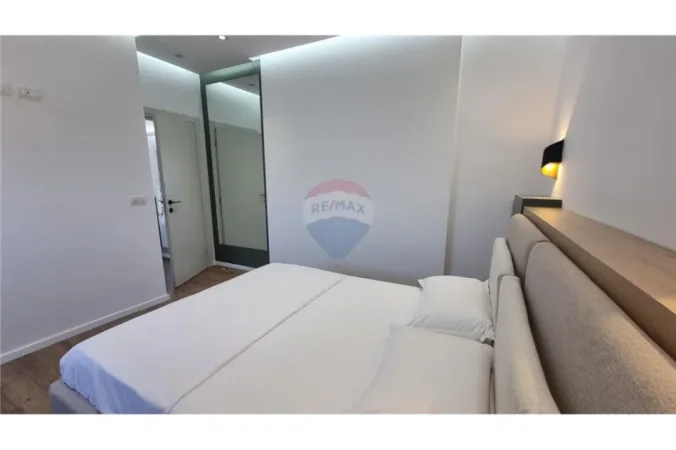 Vlore - Lungomare, shitet apartament 1+1 , 65 m² 180.000 € (Radhime, Vlore)