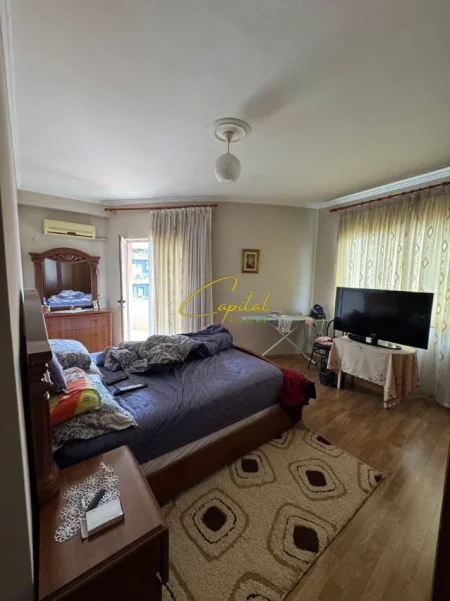Tirane, shitet apartament 3+1 Kati 6, 161 m² 215.000 € (ASTIR)