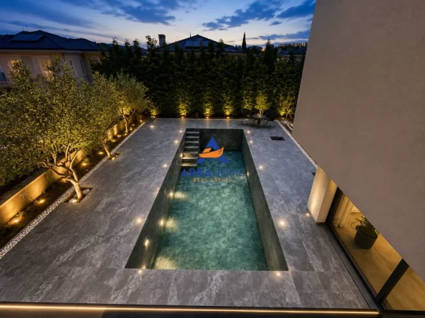 Tirane, shitet Vile 3 Katshe Kati 3, 1.000 m² 10.000.000 € (teg)