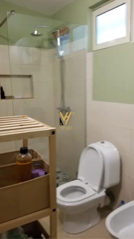 Tirane, jepet me qera shtepi 2+1 Kati 0, 490 m² 500 € (PICALLE)