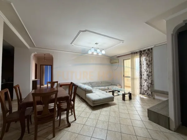 Tirane, shitet apartament 3+1+2, Kati 5, 133 m² 300.000 € (Shkolla e Baletit)   Kontaktoni per Cmimin