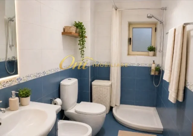 Tirane, jepet me qera apartament 2+1 Kati 2, 70 m² 600 € (PRANE GOLDEN TOWER)