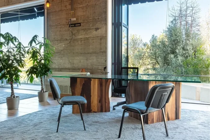 Tirane, jepet me qera zyre Kati 3, 220 m² 1.200 € (KOPSHTI BOTANIK)