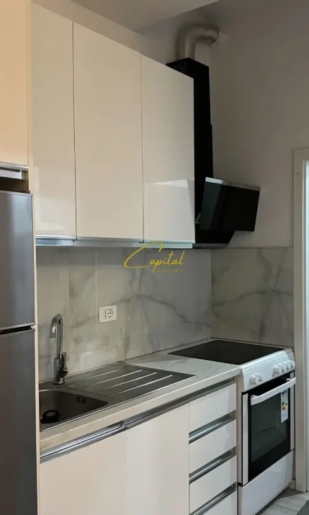 Tirane, shitet apartament 1+1 Kati 5, 41 m² 83.000 € (ALI DEMI)