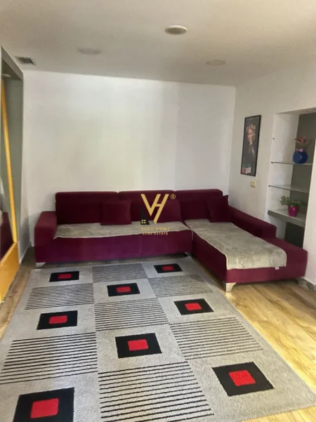 Tirane, jepet me qera apartament 1+1+Ballkon Kati 0, 85 m² 470 € (RRUGA E ELBASANIT)