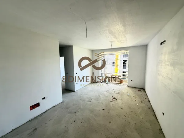 Tirane, shitet apartament 2+1+Ballkon Kati 4, 90 m² 120.175 € (paskuqan)