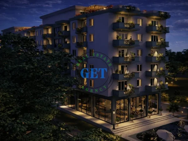 Durres, shitet apartament 2+1 , (Qerret (afër Malit të Robit))