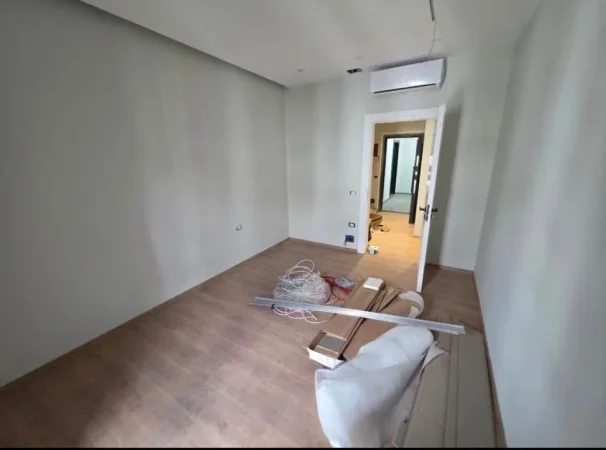 Tirane, shitet apartament 2+1 Kati 6, 189.000 € (Concord Center)