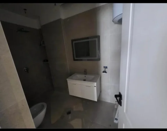 Tirane, shitet apartament 2+1 Kati 6, 189.000 € (Concord Center)