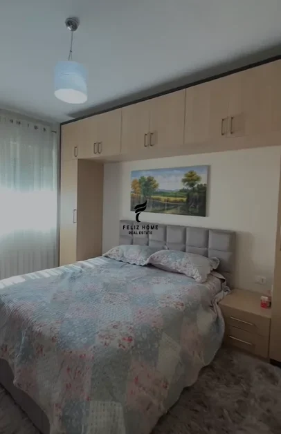 Tirane, jepet me qera apartament 2+1 Kati 5, 80 m² 700 € (IRFAN TOMINI)