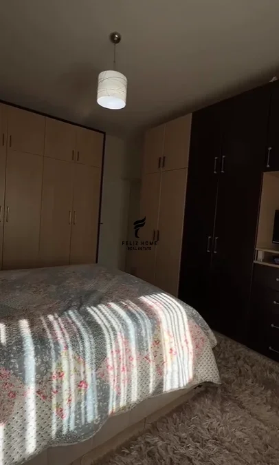 Tirane, jepet me qera apartament 2+1 Kati 5, 80 m² 700 € (IRFAN TOMINI)