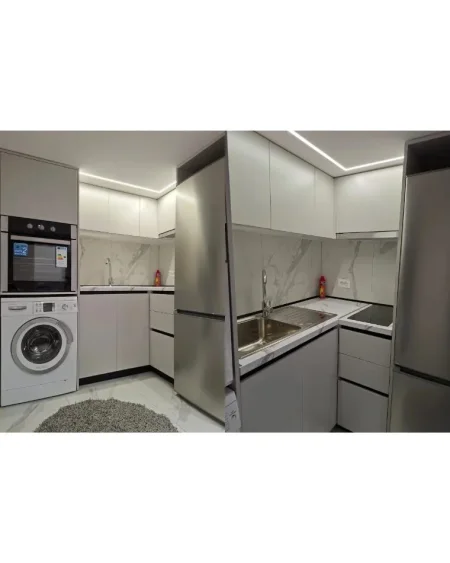 Tirane, jepet me qera ambjent biznesi Kati 1, 40 m² 400 € (Astir)