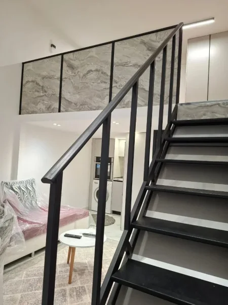 Tirane, jepet me qera ambjent biznesi Kati 1, 40 m² 400 € (Astir)