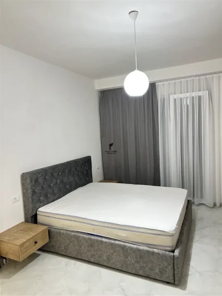 Tirane, jepet me qera apartament 2+1 Kati 8, 85 m² 600 € (ASTIR)