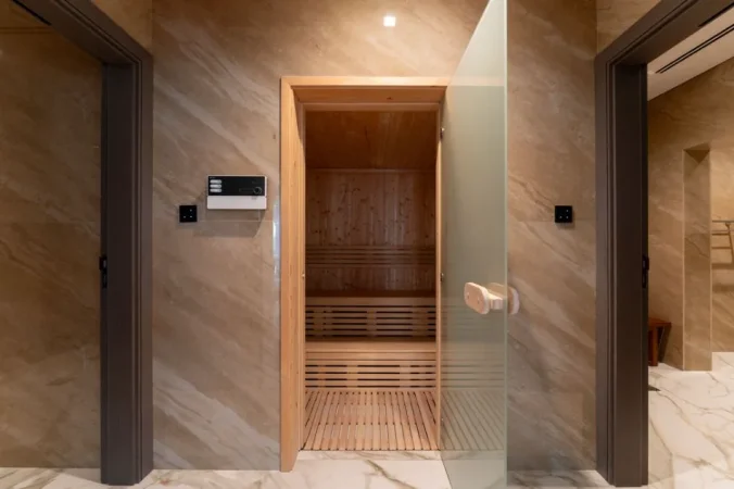 Tirane, shitet Vile 5+1+Ballkon , 800 m² 10.000.000 € 