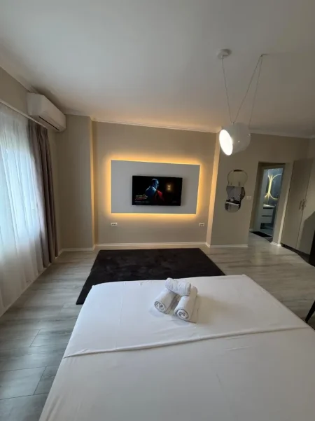 Tirane, jepet me qera apartament Kati 4, 35 m² (Rruga Gramoz Pashko,Tirane)