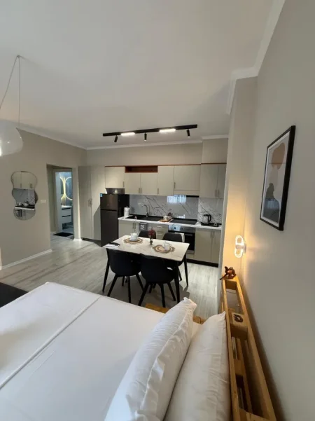 Tirane, jepet me qera apartament Kati 4, 35 m² (Rruga Gramoz Pashko,Tirane)