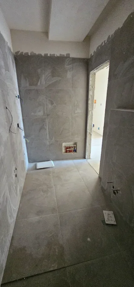 Tirane, shitet apartament 1+1+Aneks+Ballkon Kati 9, 80 m² 112.400 € (Astir)