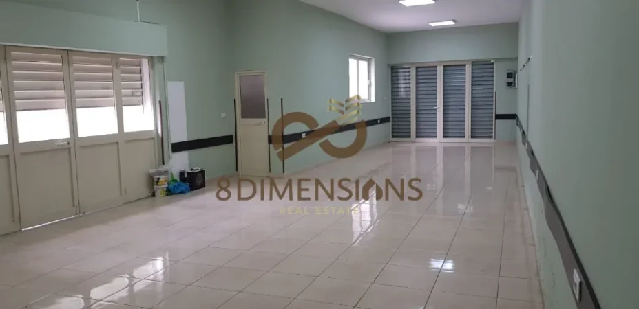 Tirane, jepet me qera ambjent biznesi Kati 1, 100 m² 1.000 € (rruga bardhyl)