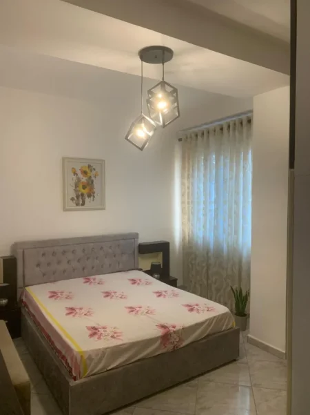 Tirane, jepet me qera apartament 1+1 Kati 5, 76 m² (Rruga teordor kuka)