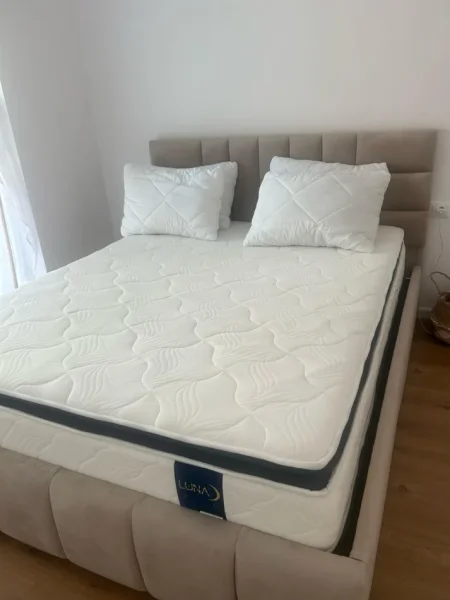 Tirane, jepet me qera apartament 1+1 Kati 2, 50 m² 380 € (Ali Demi)
