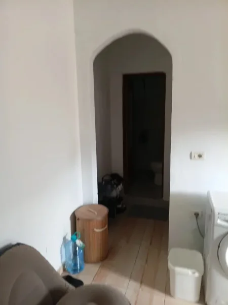 Tirane, jepet me qera apartament 1+1 Kati 3, 60 m² 330 € (Pallati me Shigjeta)