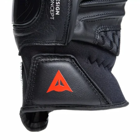 Durres, shes DOREZA TË SHKURTRA LEKURE DAINESE CARBON 4 125 €