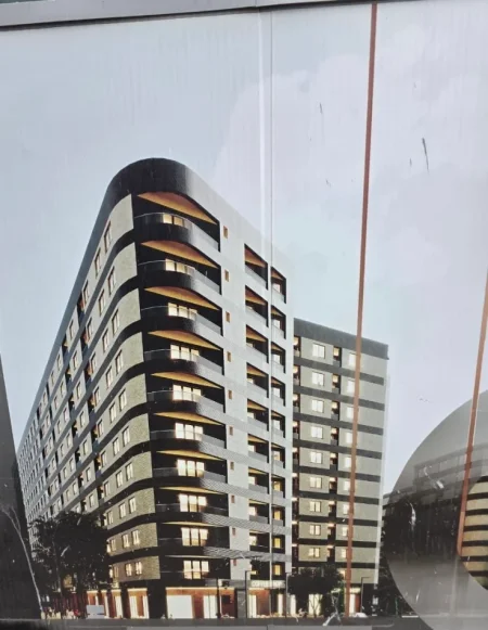 Tirane, shitet apartament 1+1 Kati 9, 76 m² 140.000 € (Pranë Kishës së Don Bosco)