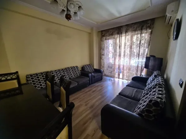 Tirane, jepet me qera apartament 2+1 Kati 4, 500 € (Astir)