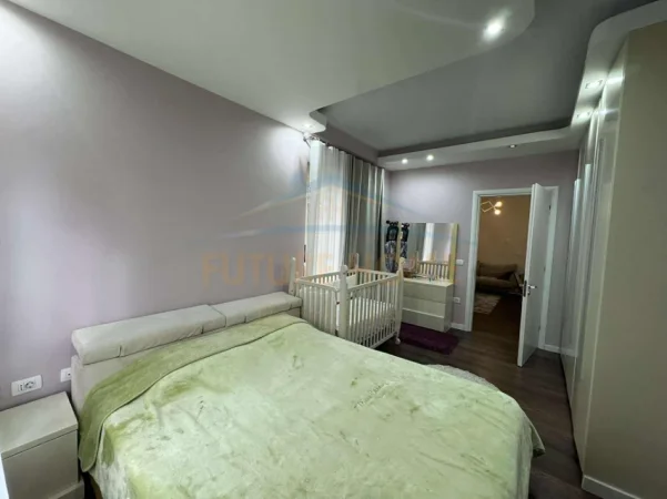 Tirane, jepet me qera apartament Kati 1, 70 m² 600 € (Liqeni i Thate)