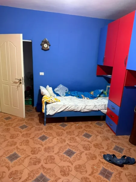 Tirane, shitet apartament 2+1 Kati 5, 85 m² 125.000 € (Rruga Don Bosko)