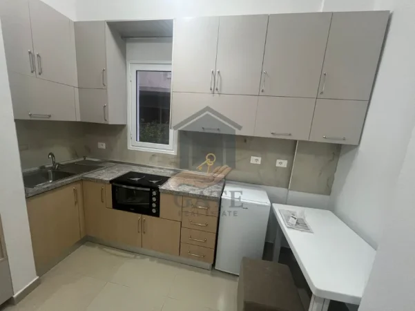 Durres, jepet me qera apartament 1+1 Kati 1, 56 m² 350 € 
